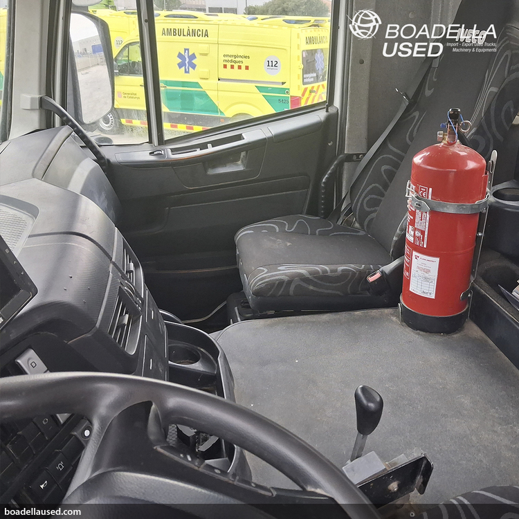 Camión hormigonera - IVECO AD340T