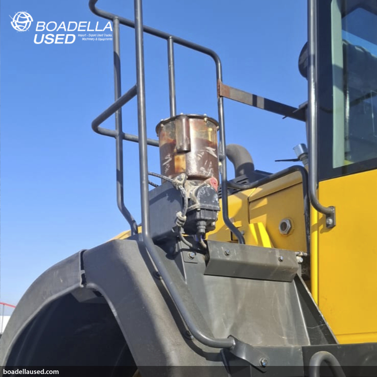 (C-06) KOMATSU WA470-8E0