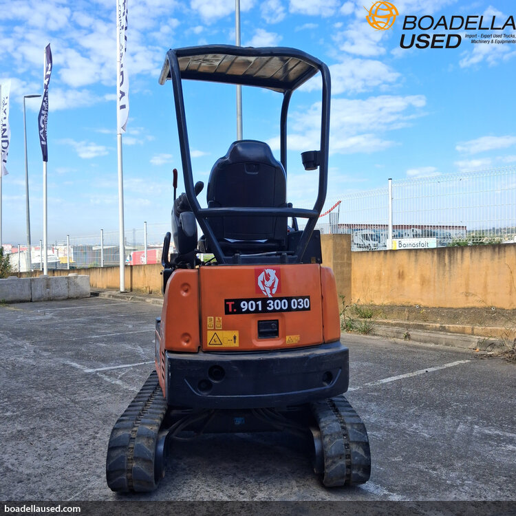 (E-43) HITACHI ZX19U-6 YR