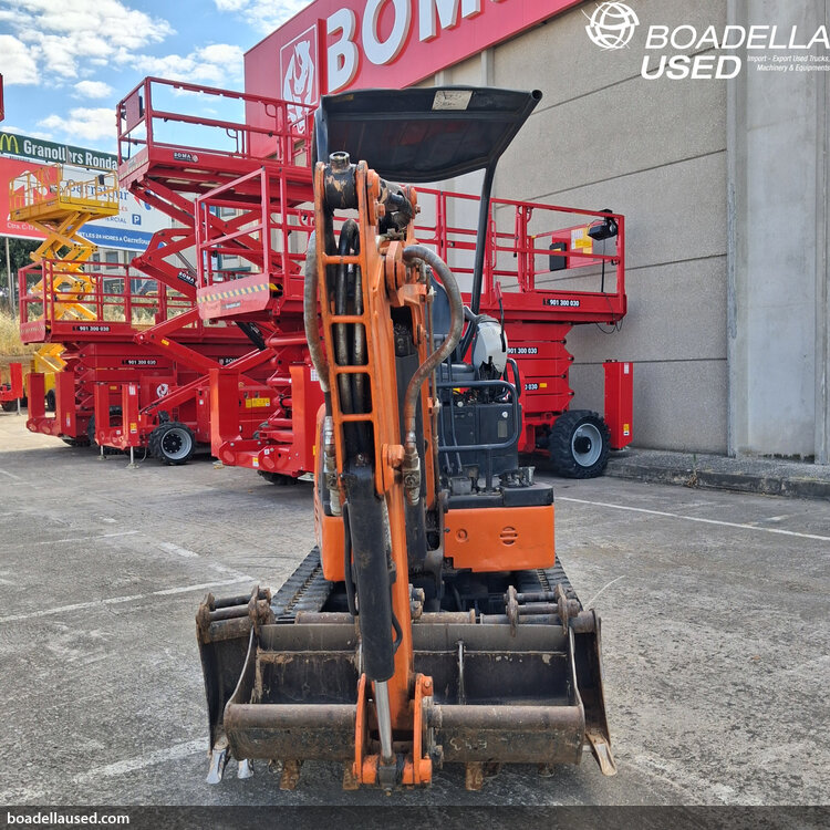 (E-43) HITACHI ZX19U-6 YR