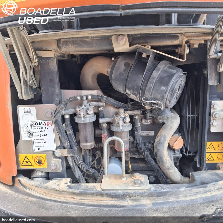 (E-43) HITACHI ZX19U-6 YR