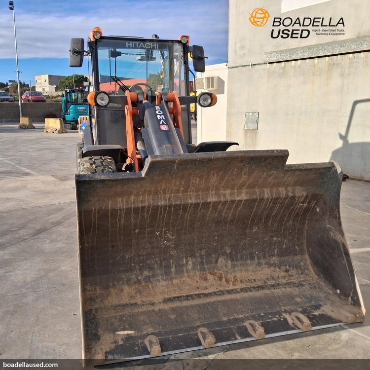 HITACHI ZW/95 - 6
