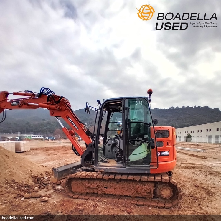 (E-45) HITACHI ZX85USB-6 2P