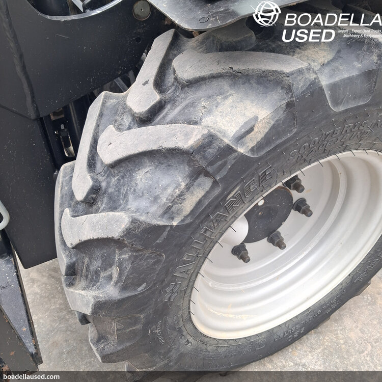 (CE-06) MANITOU MC25-4