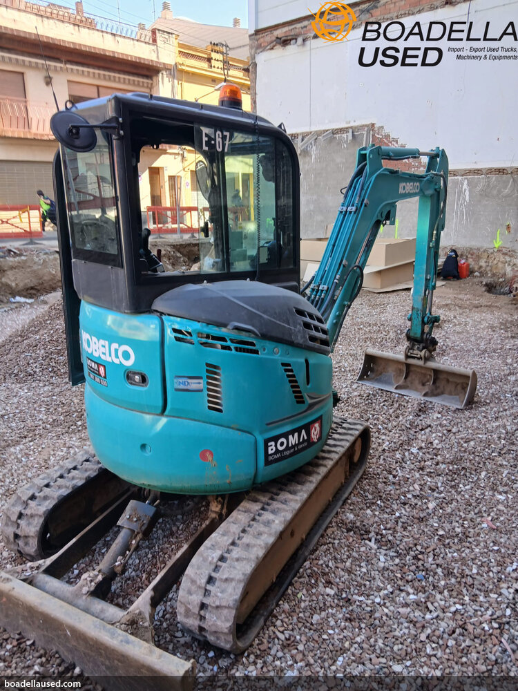 (E-67) KOBELCO SK28-SR7
