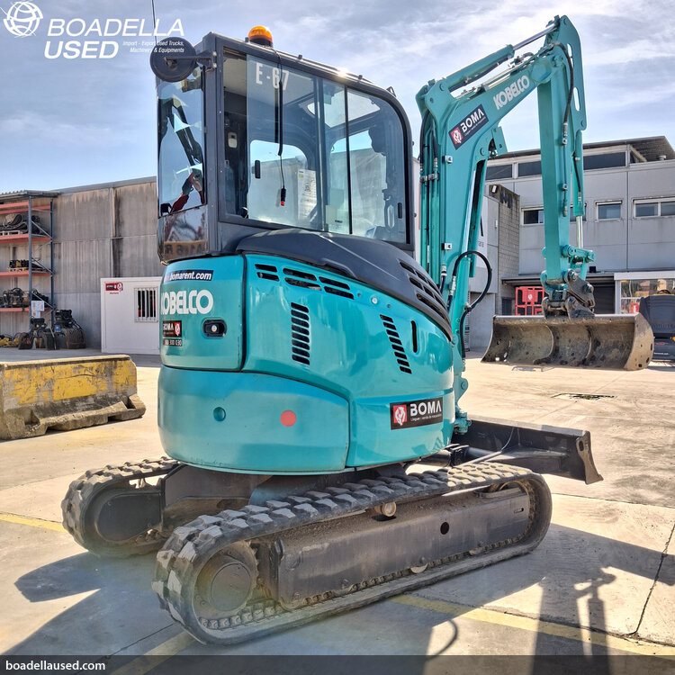 (E-67) KOBELCO SK28-SR7