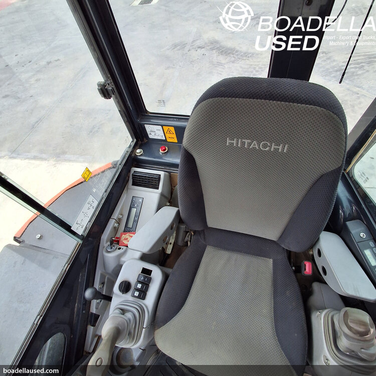 (E-53) HITACHI ZX33U-6 CLR