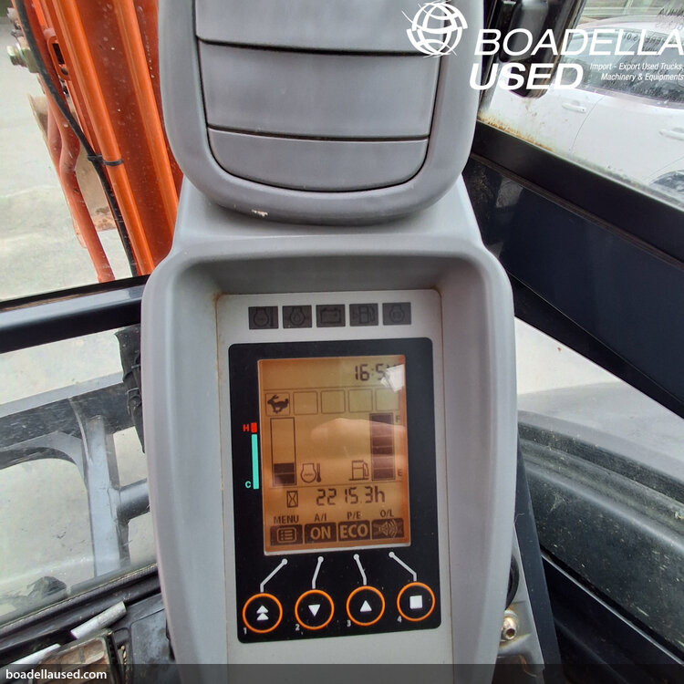 (E-53) HITACHI ZX33U-6 CLR