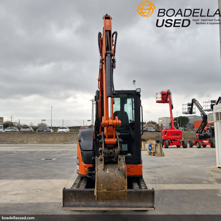 (E-53) HITACHI ZX33U-6 CLR