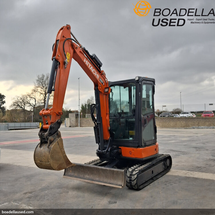 (E-53) HITACHI ZX33U-6 CLR