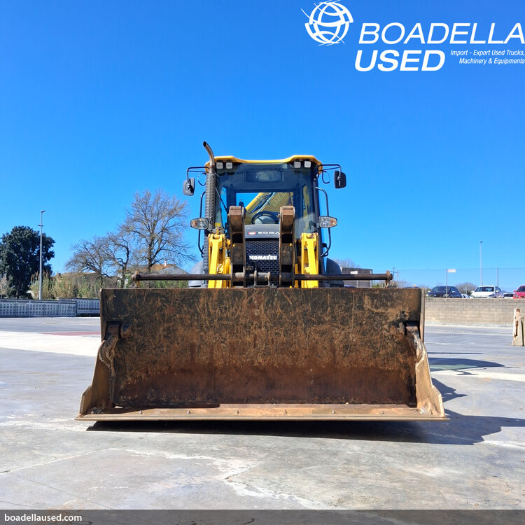 (R-09) KOMATSU WB93R-8E0