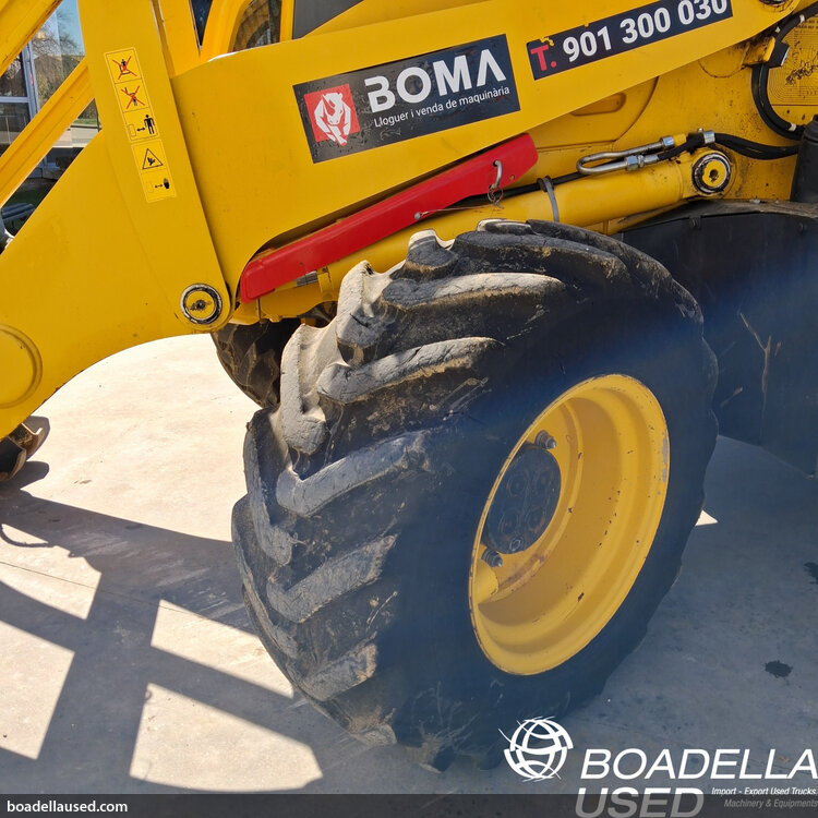 (R-09) KOMATSU WB93R-8E0