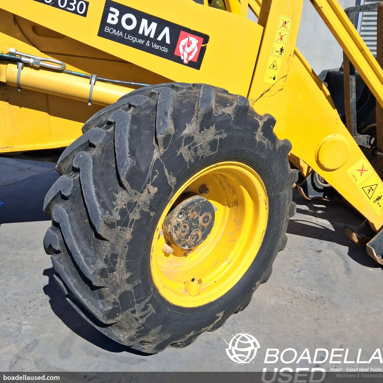 (R-09) KOMATSU WB93R-8E0