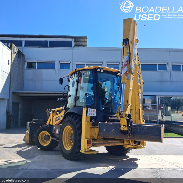 (R-09) KOMATSU WB93R-8E0