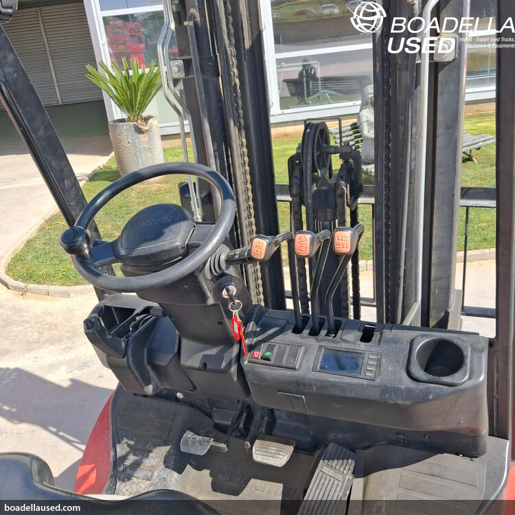 (CE-15) MANITOU MI30D