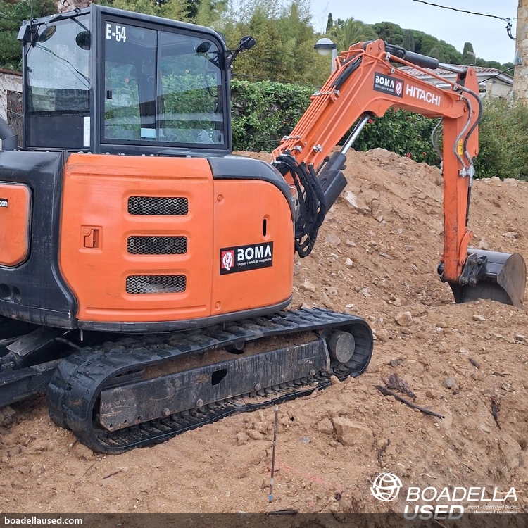 HITACHI ZX65USB-6 CLP